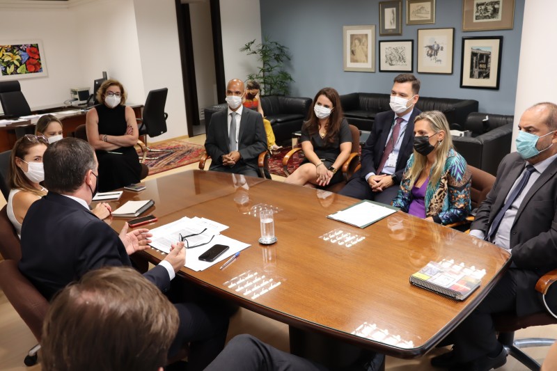 Rafaela Consalter em atua&ccedil;&atilde;o na Defensoria P&uacute;blica